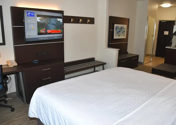 Express & By Ihg Hotel