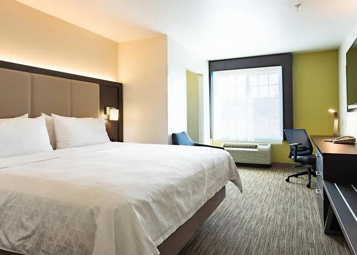 Hotel Express & By Ihg Evanston