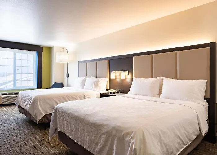 Express & By Ihg