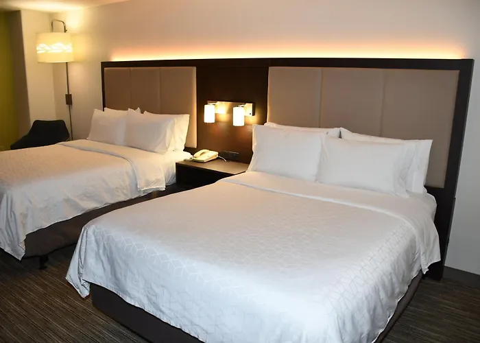 Express & By Ihg Hotel Evanston