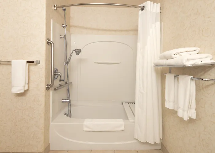 Express & By Ihg Hotel Evanston
