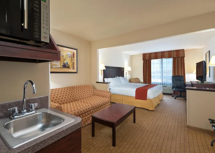 Express & By Ihg Hotel