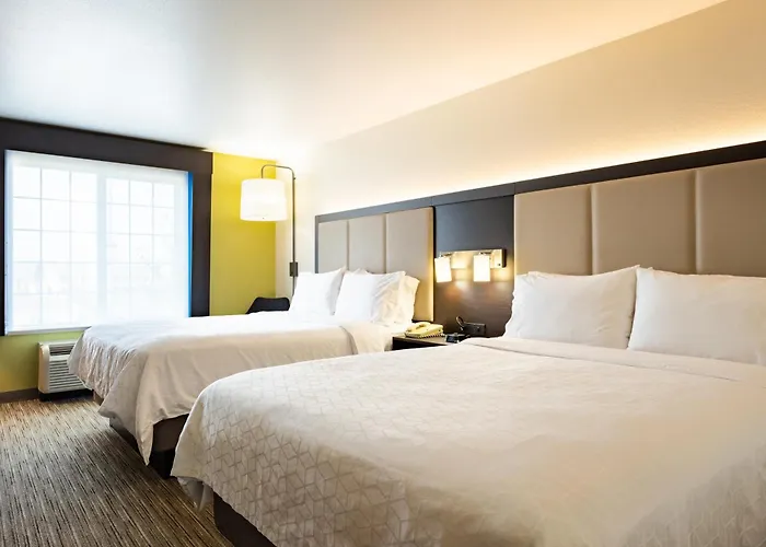 Express & By Ihg