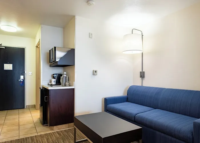 Hotel Express & By Ihg Evanston