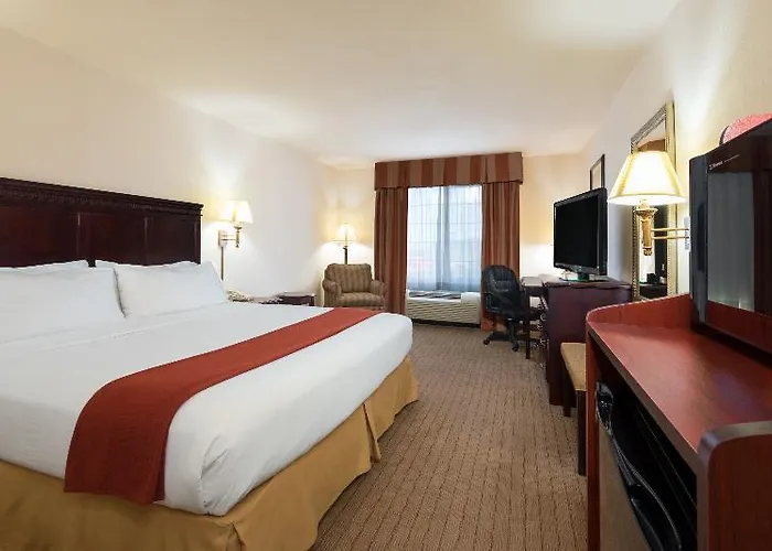 Express & By Ihg